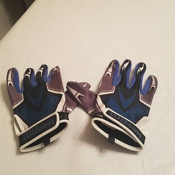 Wilson Other - Athletic  gloves